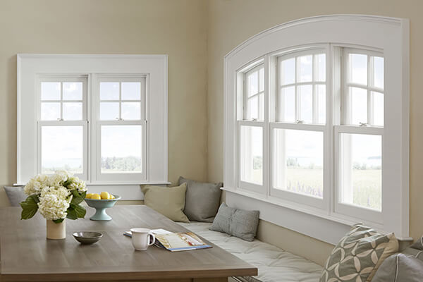 What are the Advantages of Vinyl Replacement Windows?