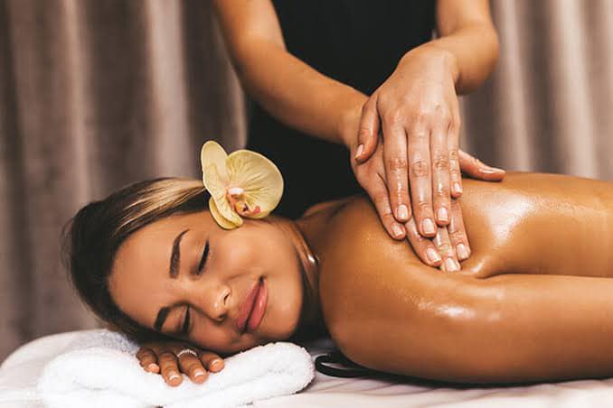 Relieve Your Stress with Aromatherapy Massage in Avon Lake - Lotus Yoga And Health Spa