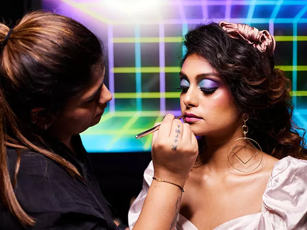 6 Things That Professional Makeup Courses Must Include 