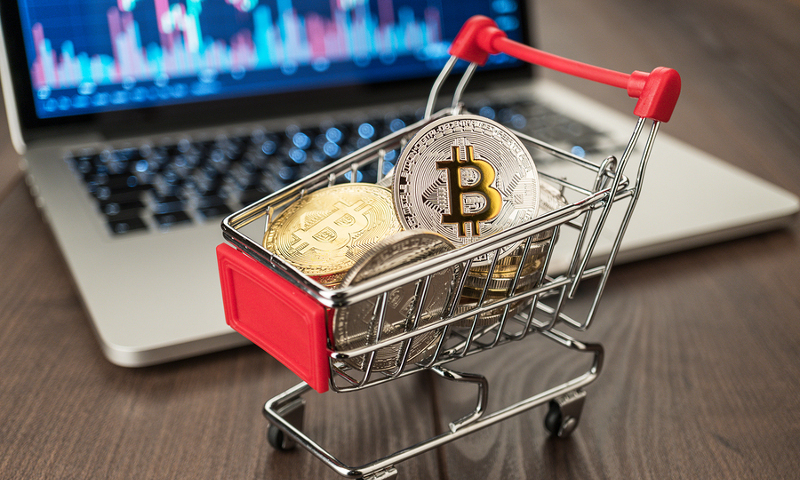 luxury shoping with bitcoin