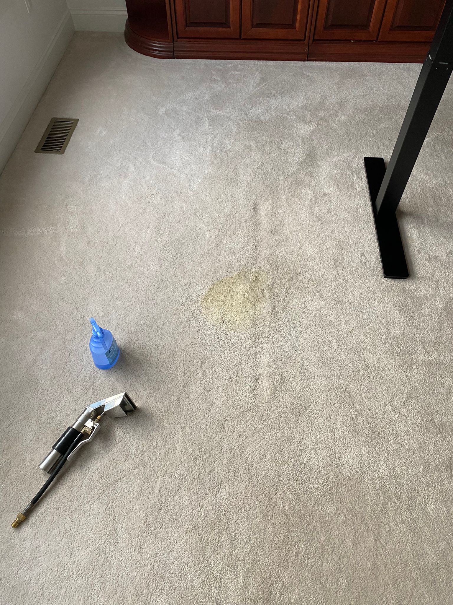 DIY Method to Remove Odor from Your Upholstery