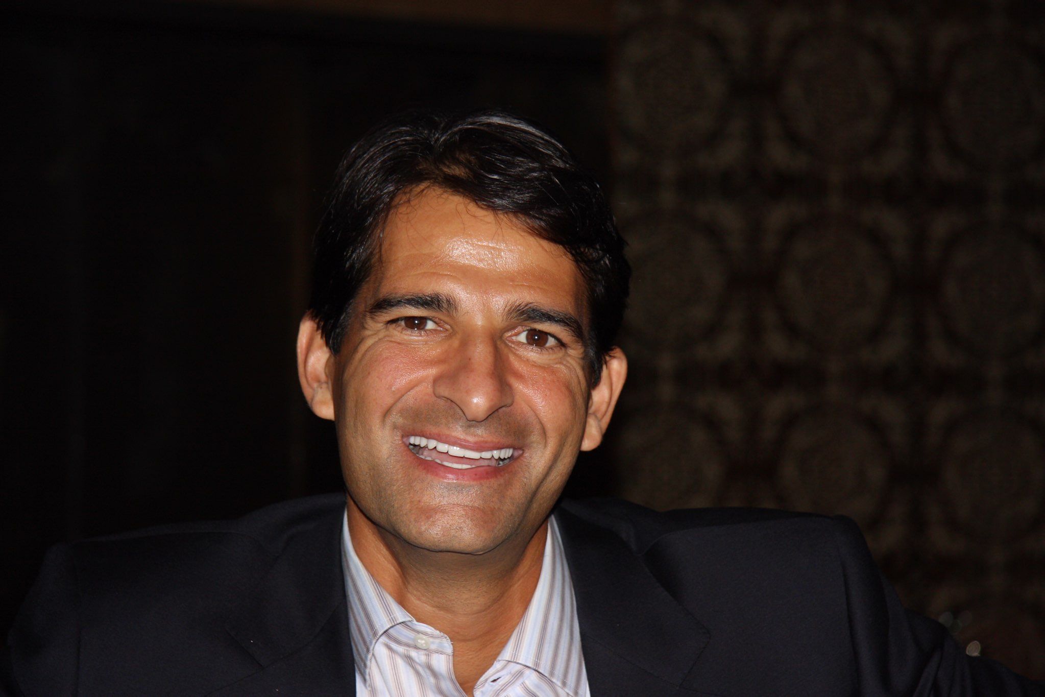 Nick Mitsakos | An Early and Active Investor