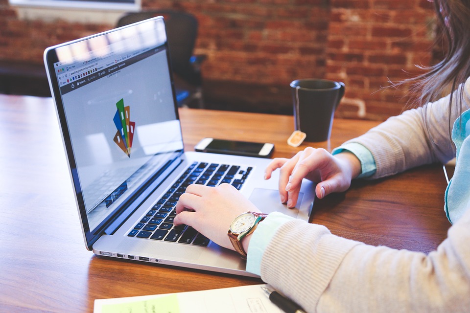 5 Reasons You Need to Outsource Your Marketing