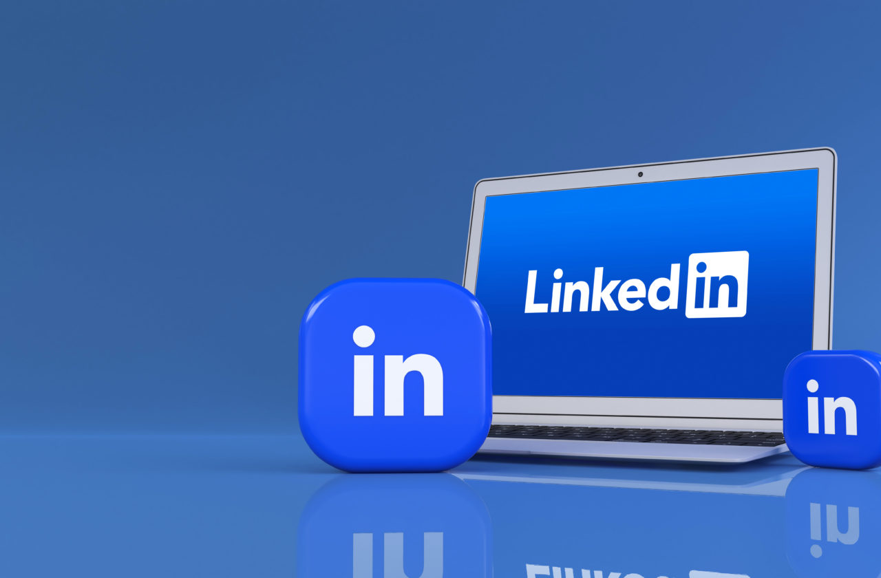 6 Easy Tips for Optimizing Your LinkedIn Profile