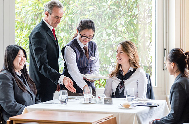 How to pursue a career in Hotel Management in India?