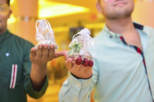 Capture Your Special Day with Rainstar Photography’s Expert ROM Wedding Services in Singapore