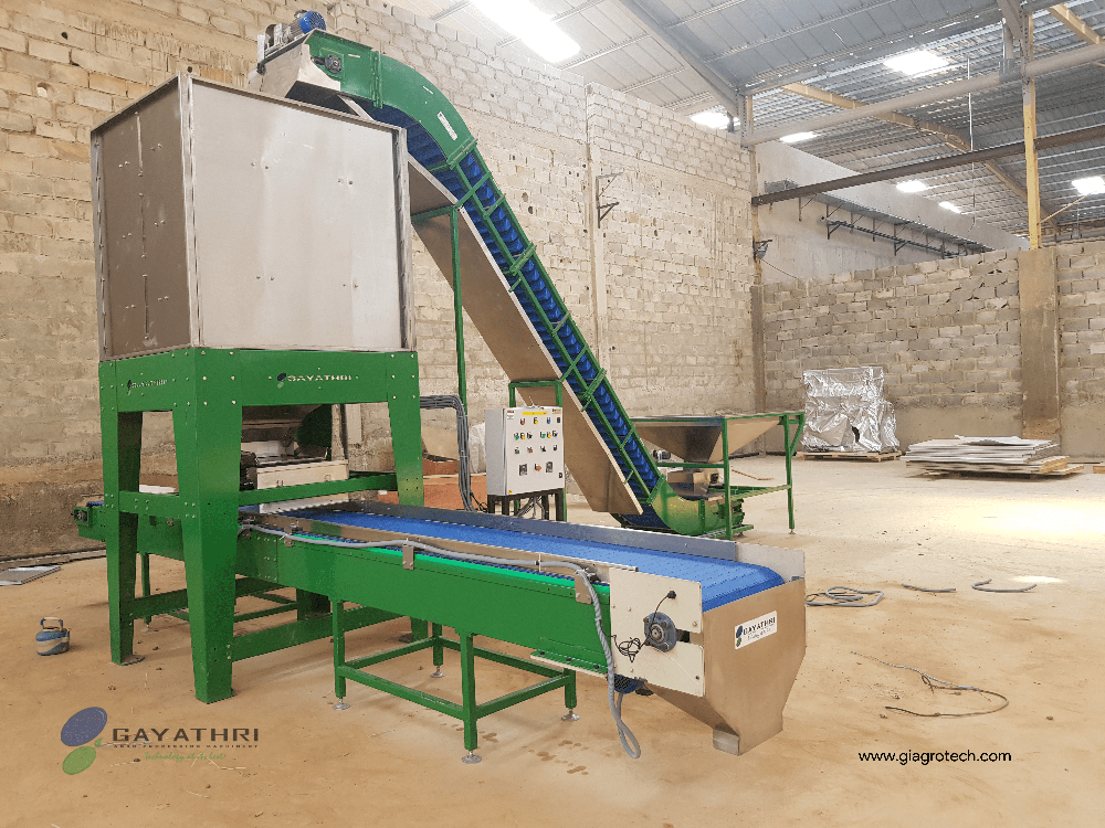 Fully Automated Cashew Kernels Tin Filling Machine, Cashew Nut Tray Filling System Manufacturer, Kaju Tin Filling Machine Supplier