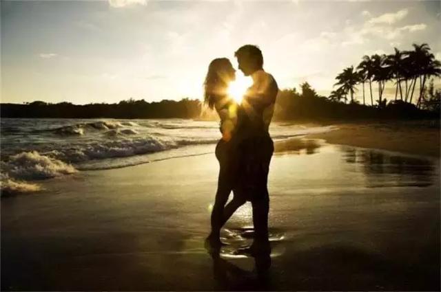 Yêu người hơn mình nhiều tuổi
