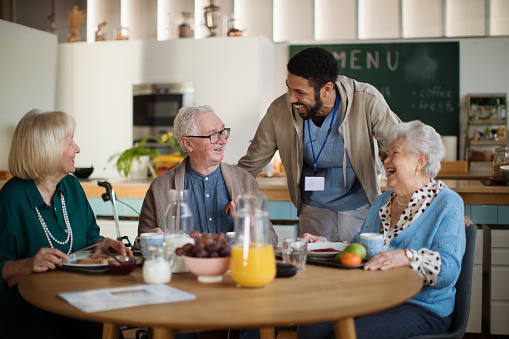 Al Cloud Care: Senior Living Software Solutions 