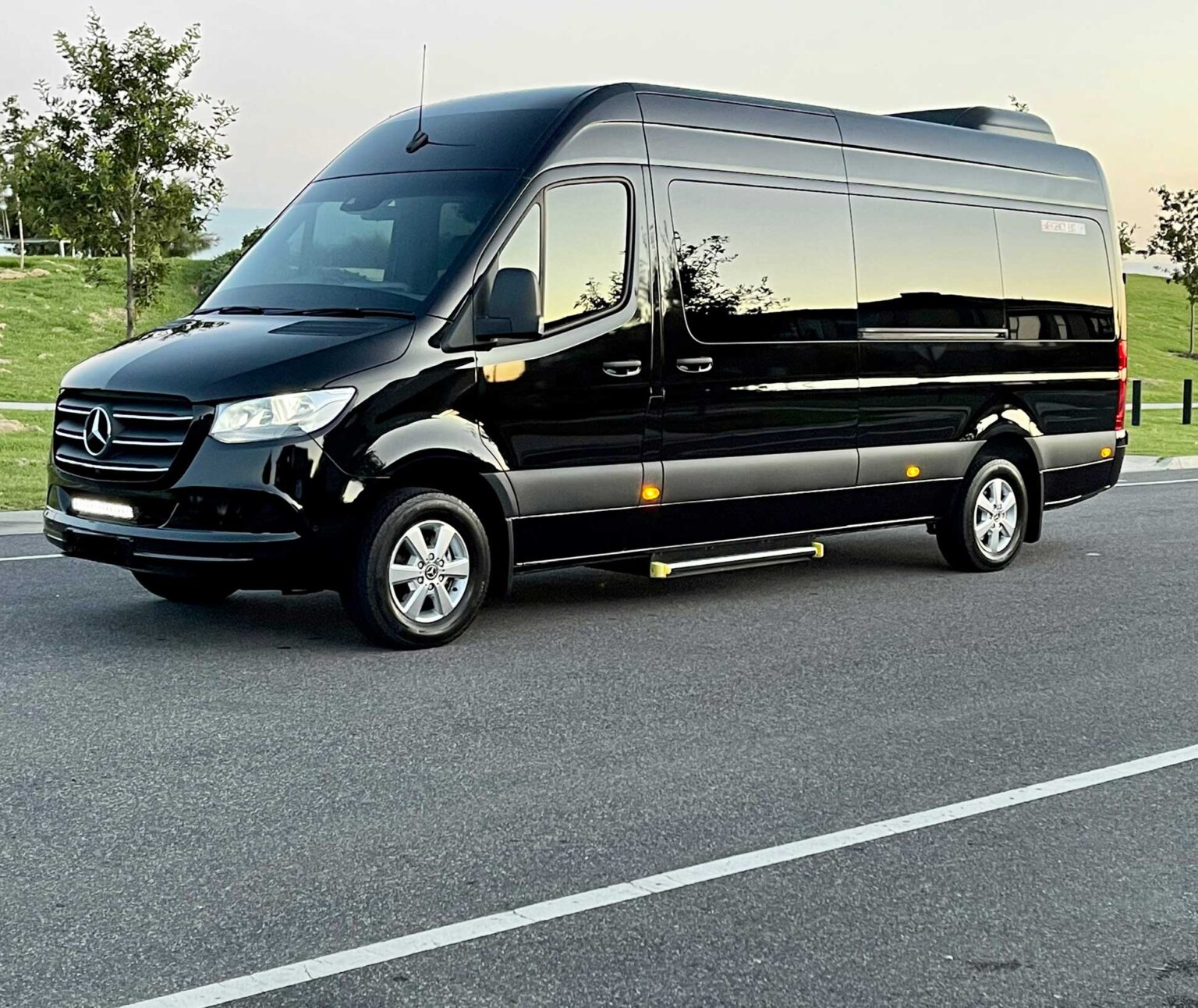 The Ultimate Checklist to Find a Reliable and Luxury Ride