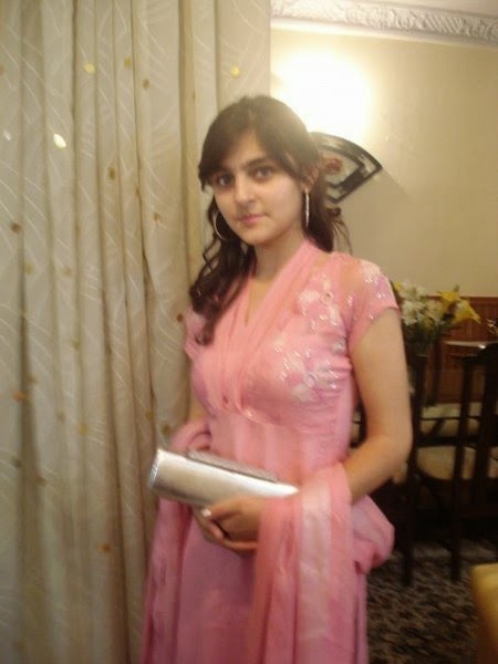 VIP Call Girls in Karachi 03102210111 Karachi Call Girls