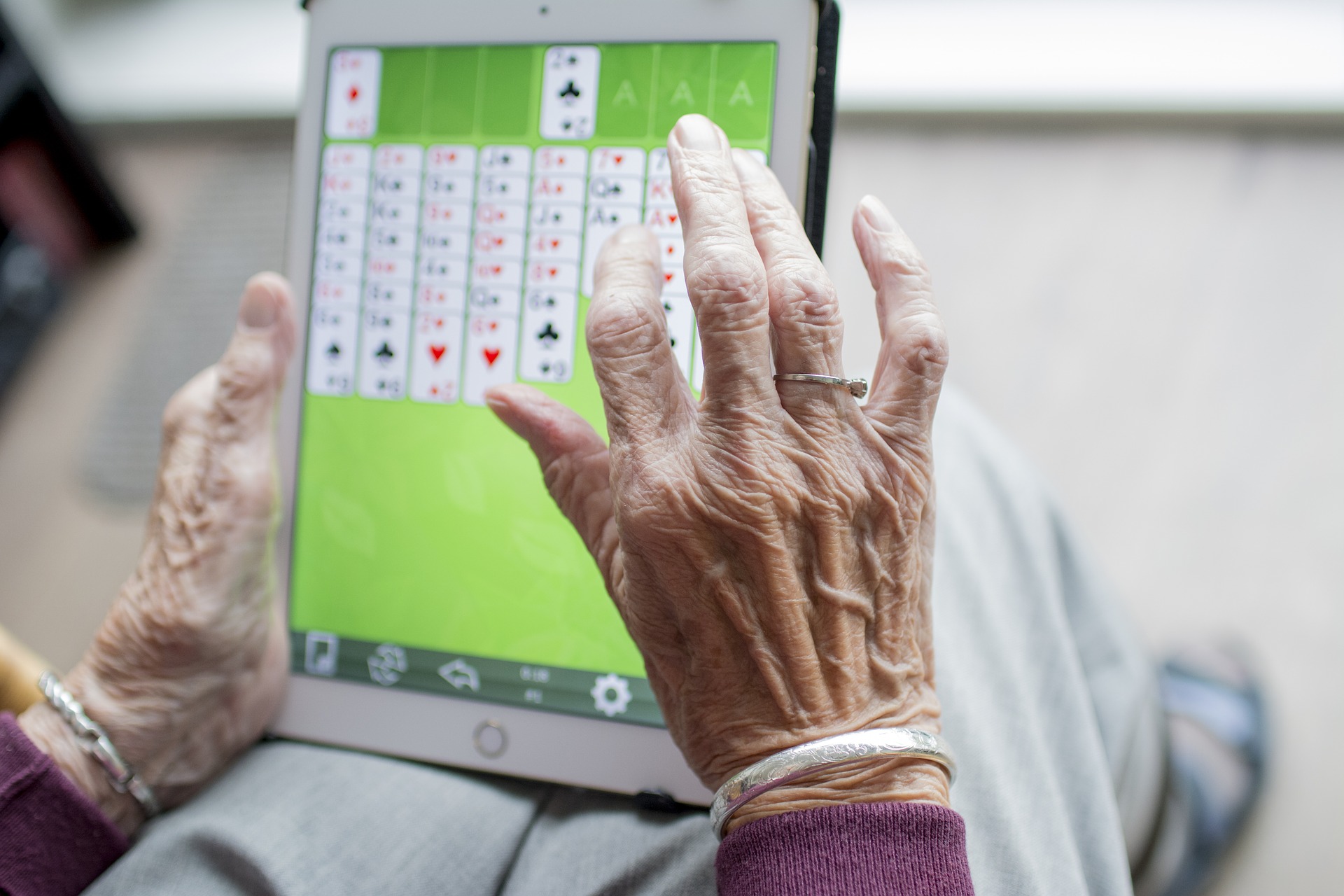 5 Amazing Technologies That Help Shape the Social Care Services of the Future