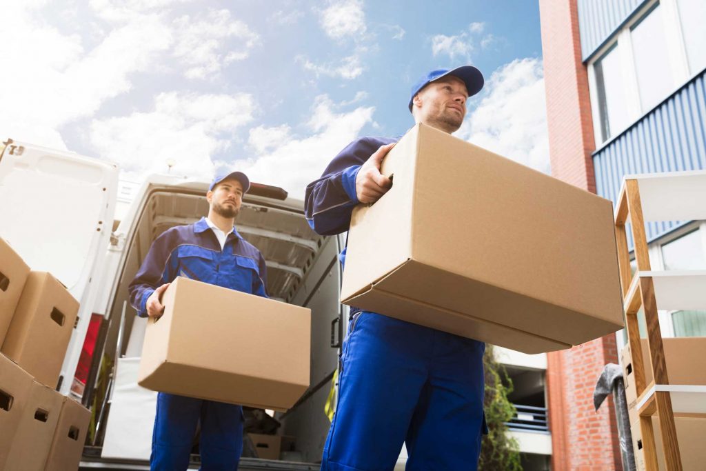 LOCAL MOVER IN LAKESIDE FL