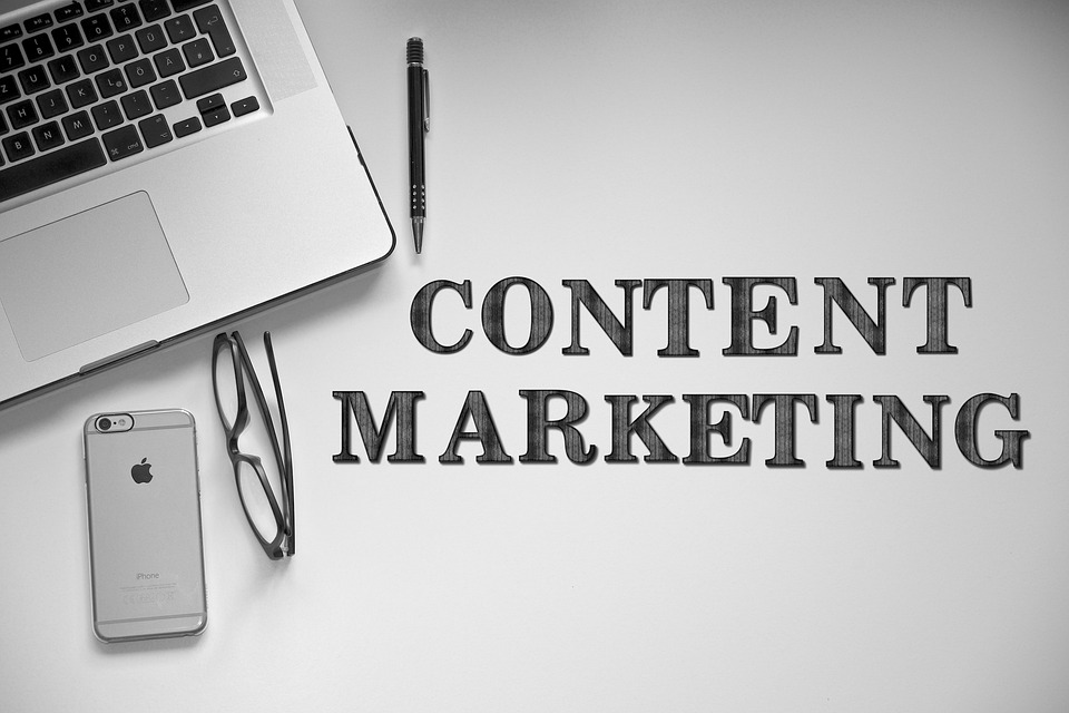Content Marketing V/S PPC: Pros and Cons