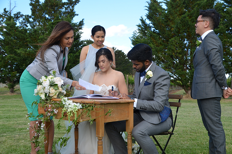 Your Ultimate Guide: Marriage Celebrant Melbourne Selection Tips