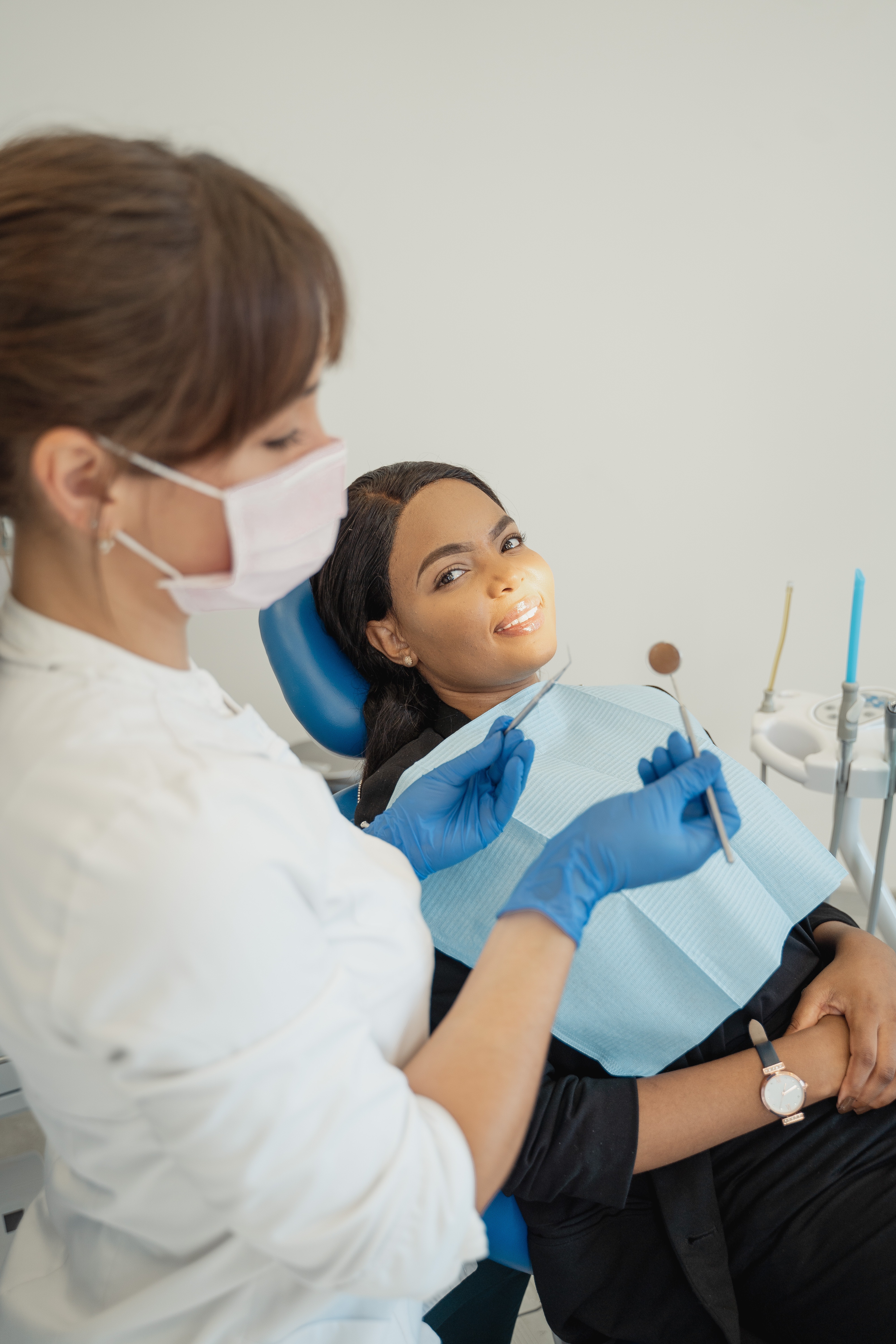 Dental Emergency Consultation: 5 Things You Need to Know