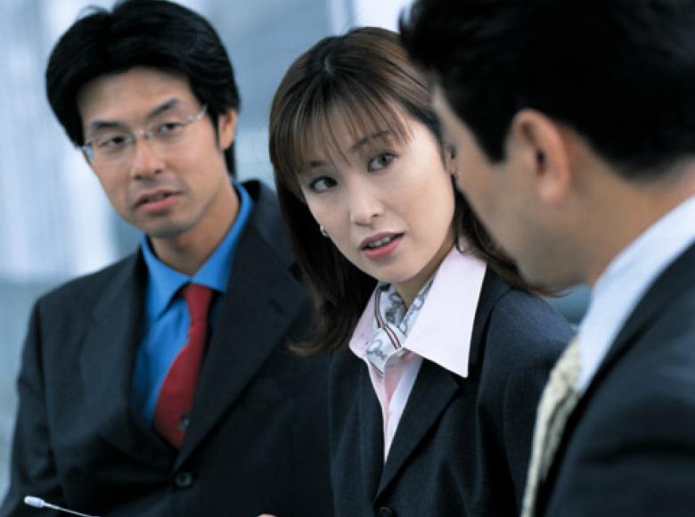 Some Essential Tips to Resolve Conflicts at Work