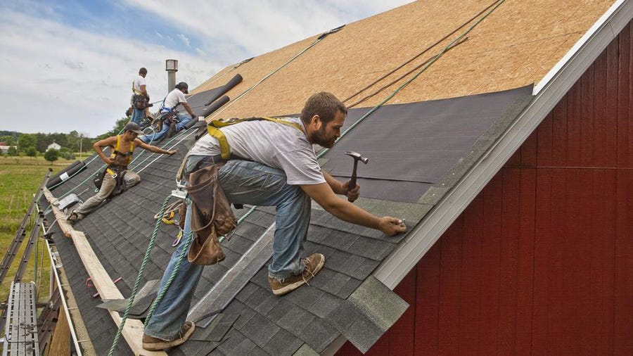 Leaking Or Damaged Roof - Renovate it Quickly