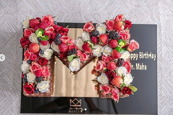 Find a Newborn Giveaway Cake Service in Riyadh