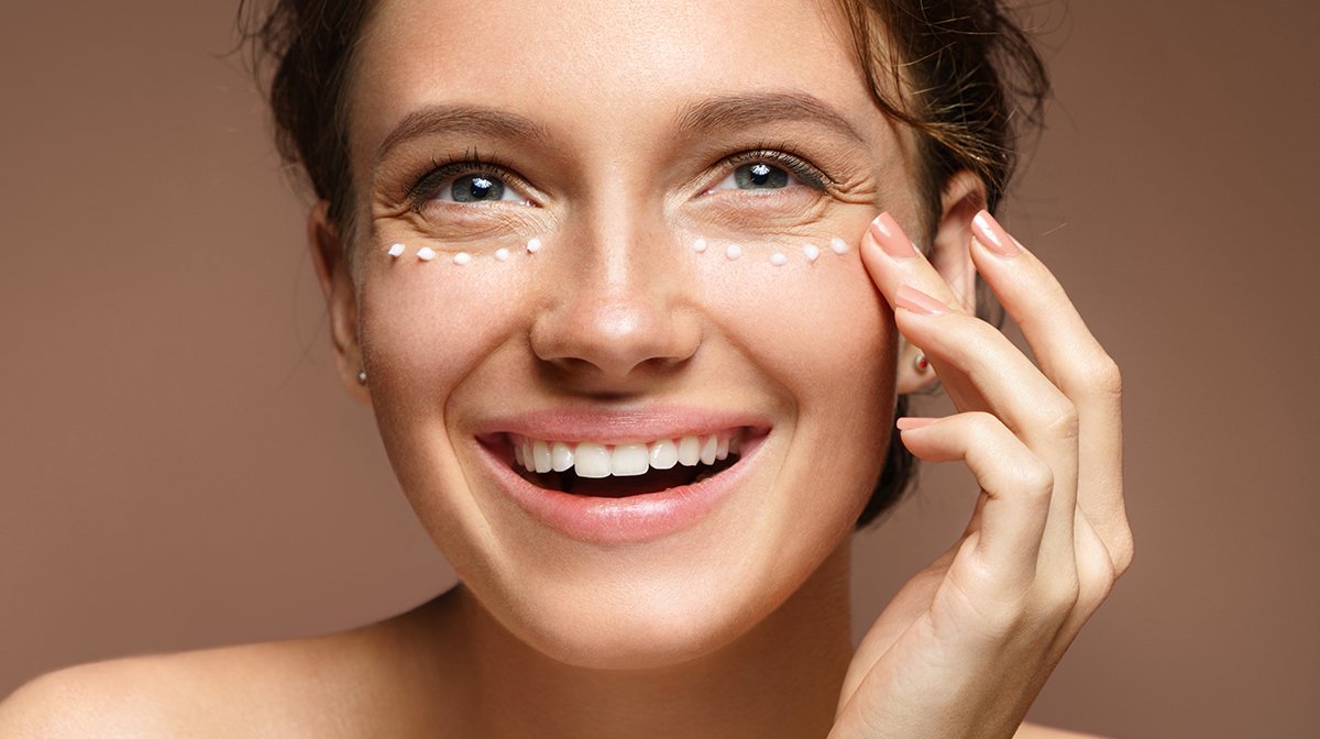 The delicate skin around the eyes requires special care Under Eye Serum