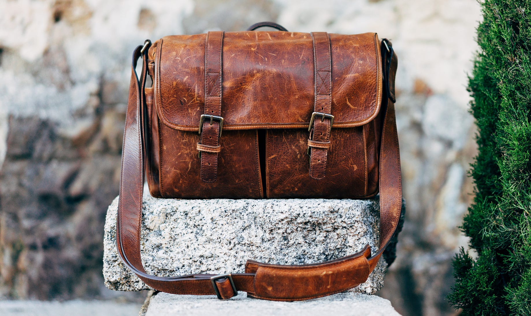 Heading: Rising Demand for Leather Goods Drives the Global Leather Goods Market to Reach US$ 2932.5 Billion by 2022
