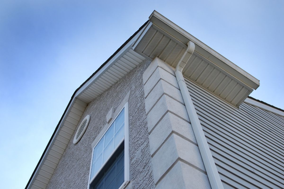 Are You In Need For Gutter And Siding Replacement ?