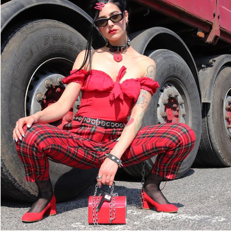 3 Quick Tips on How to Buy Women Trousers