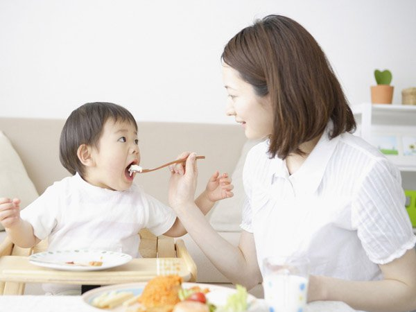bo sung lysine cho tre dung cach