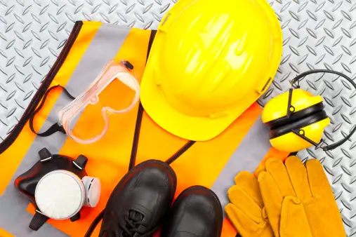 Essential Safety Gear for Construction Workers: A Comprehensive Guide