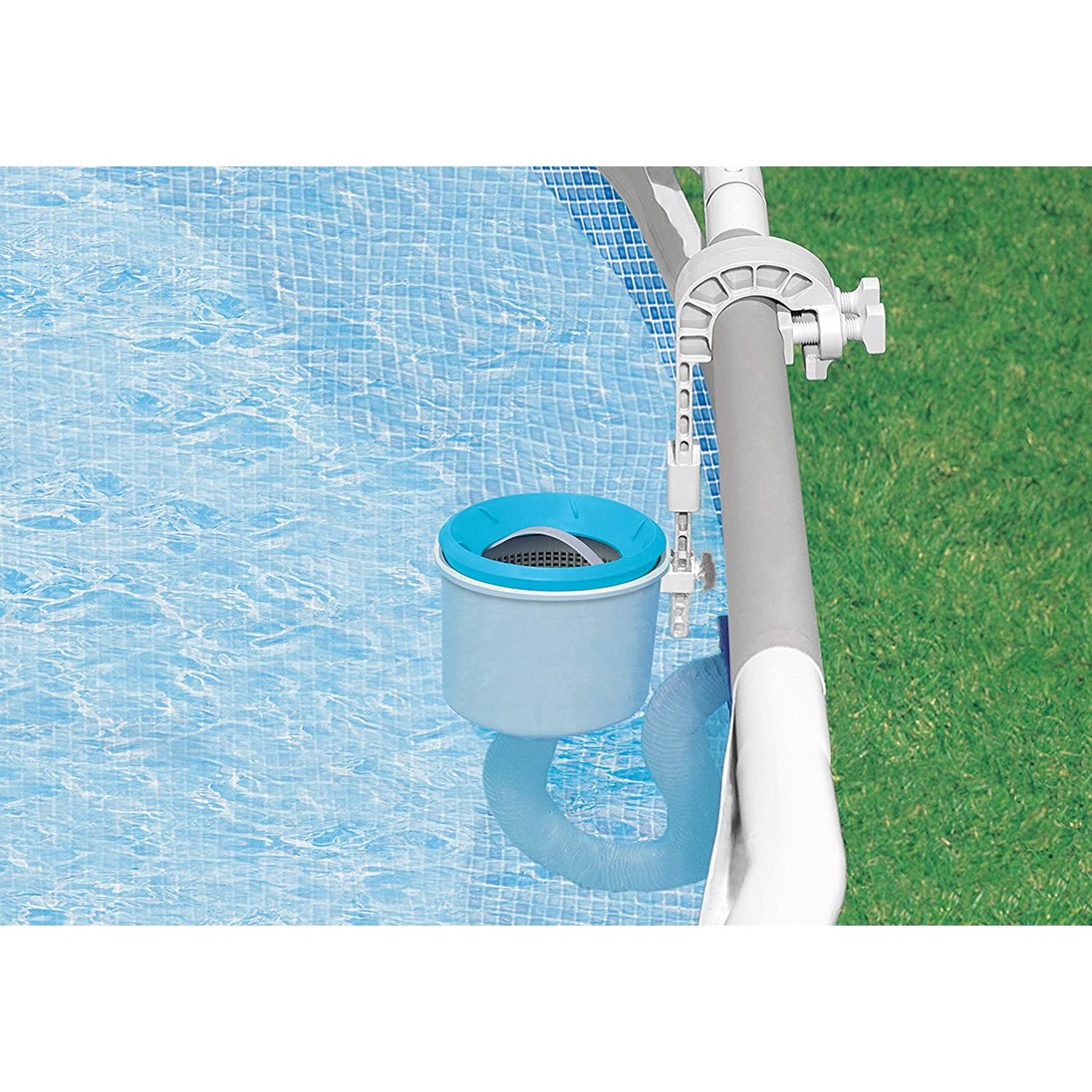 How does Intex pool skimmer work?