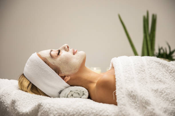 What is Waxing? What are the top 7 Benefits of Waxing?