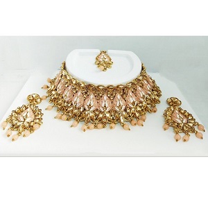 Looking for Online Kundan Choker Necklace