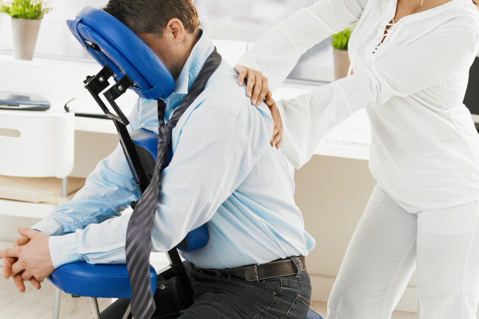Know Health Benefits Of Corporate Massage