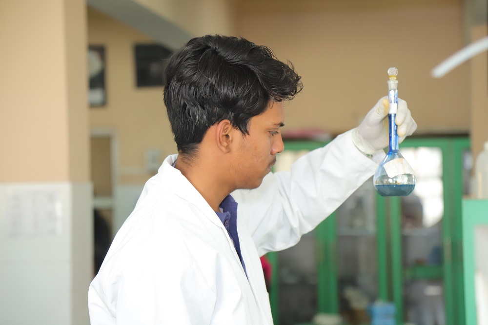 Use Your Child’s Intrinsic Desire to Explore to Help Them Grow into Lifelong Learners