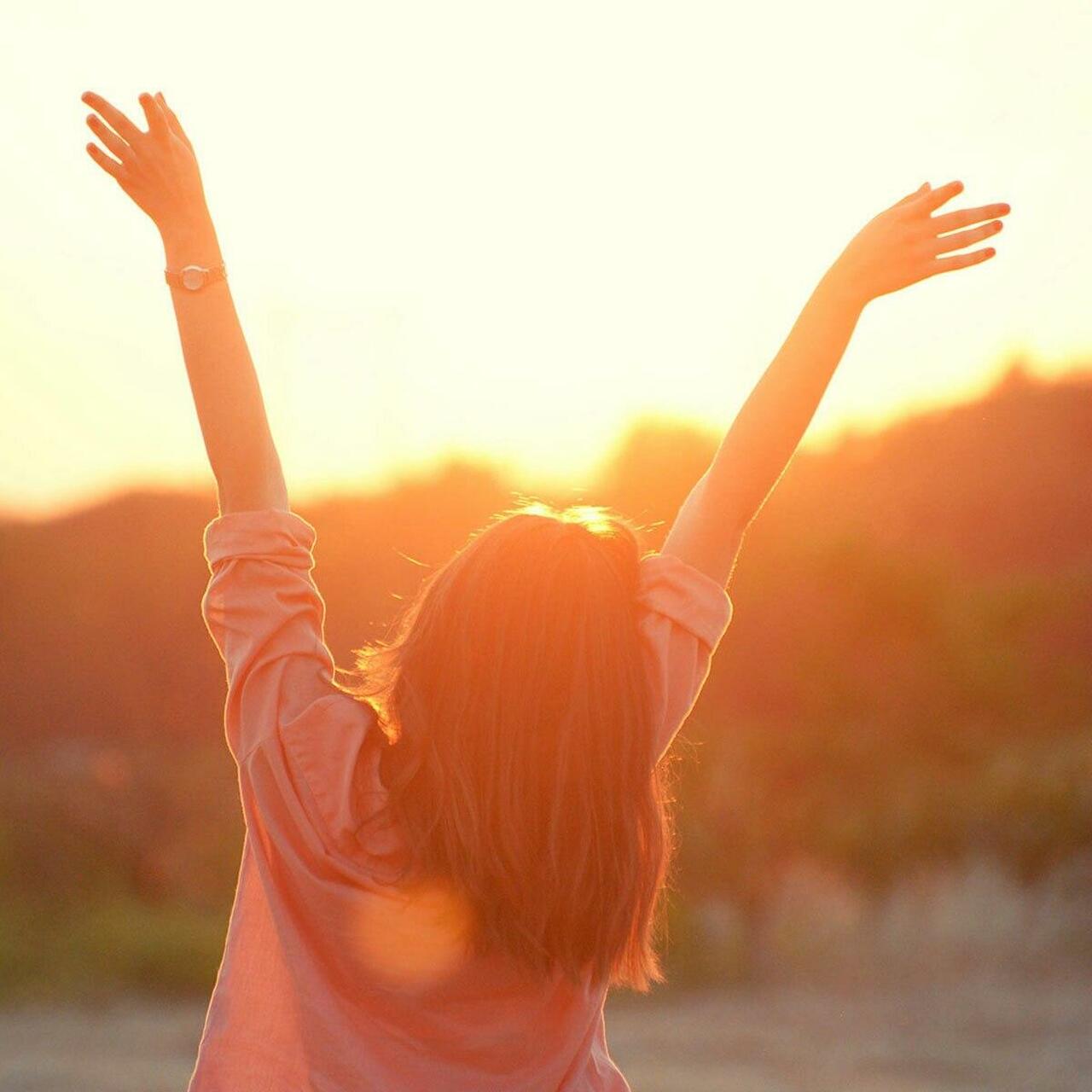Certified Holistic Health Coach In Your City | Carolyn Conquered Cancer