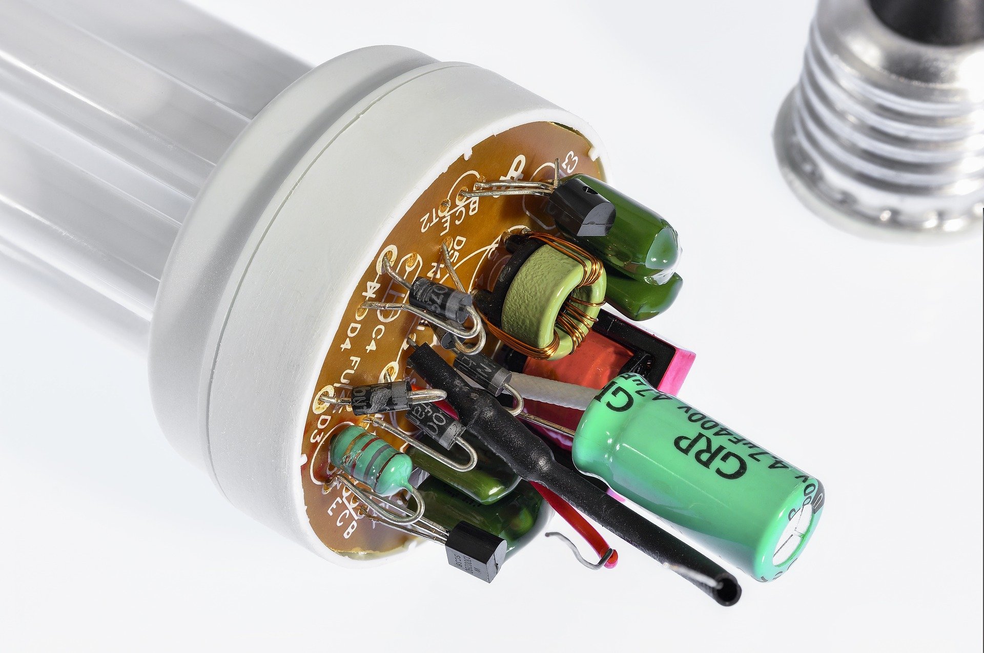 4 Highly Used Electric Material in Industries