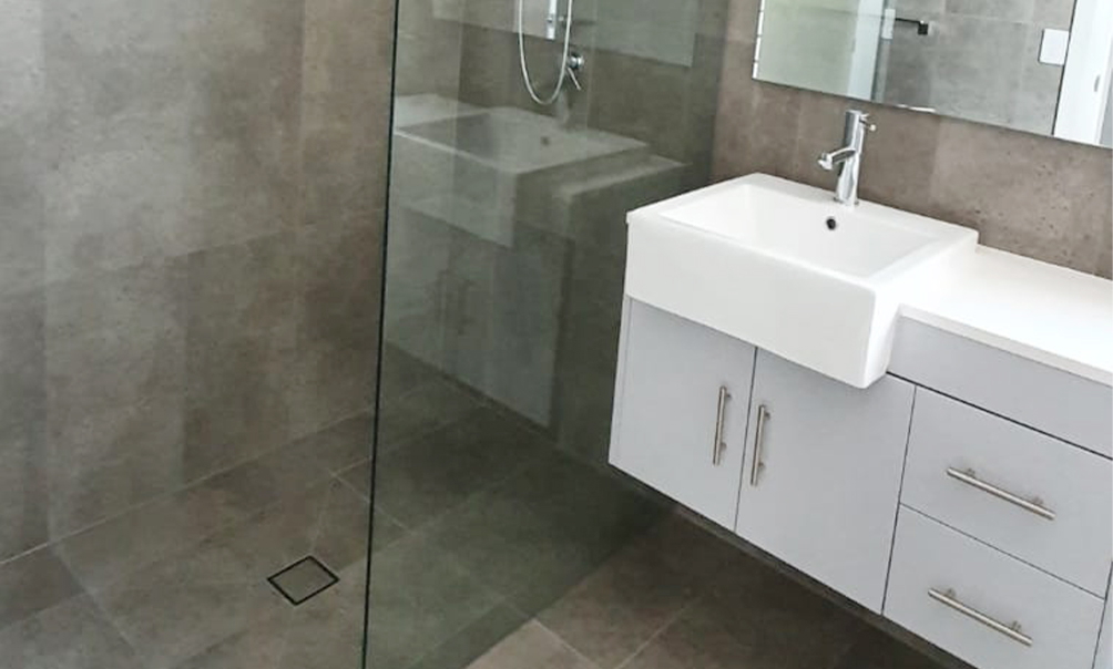 King Bathrooms and Kitchens - Modern Bathroom Renovation