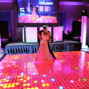 Top 3 Things To Consider Before Booking A Toronto Wedding DJ