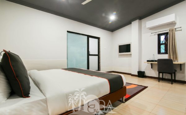 Oyo Flagship Coco Heritage:-