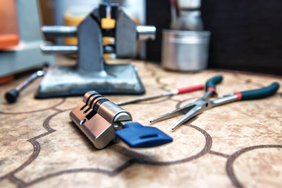 Locksmith near Sherman Oaks