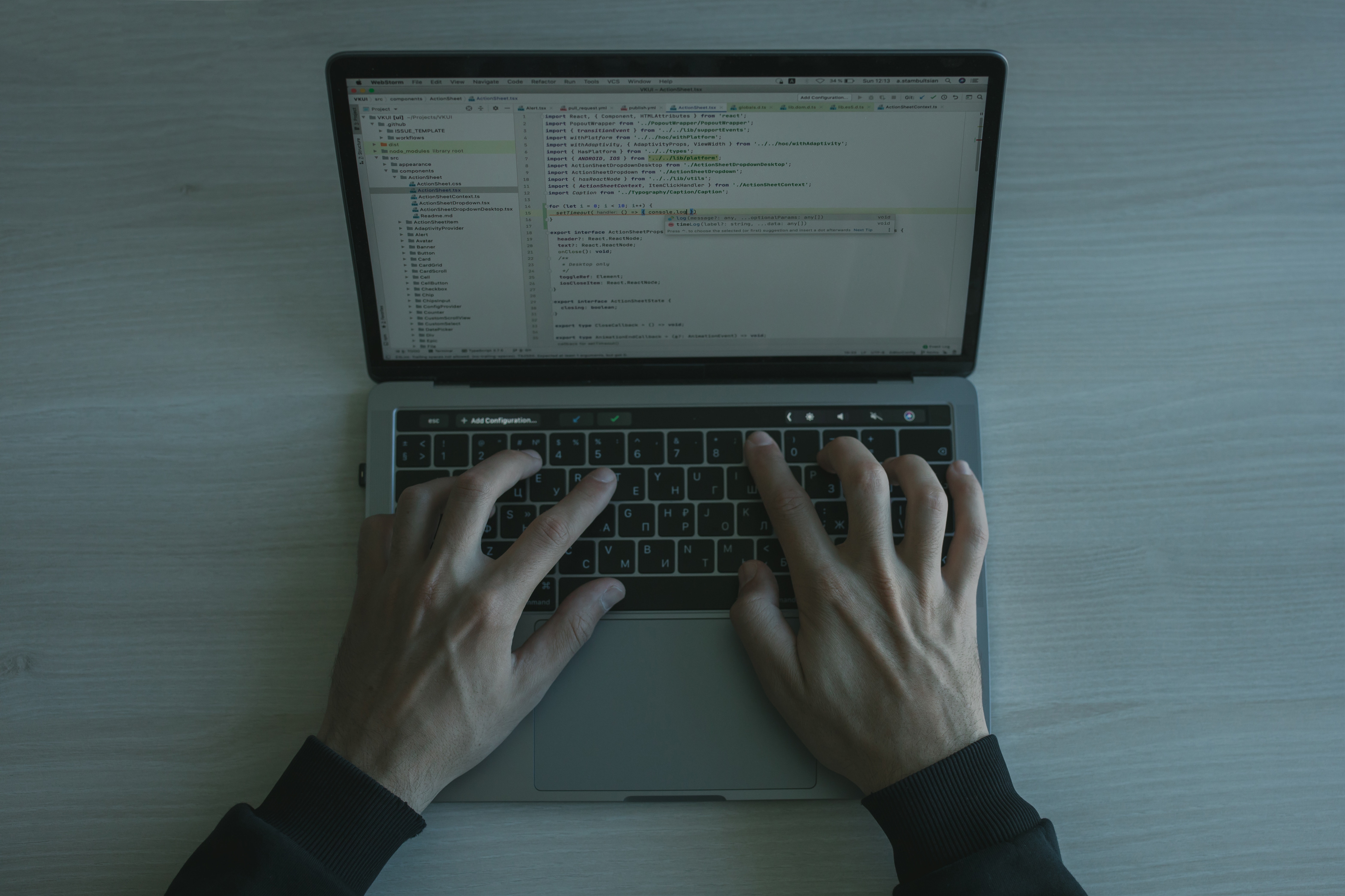 What's the Difference Between Scrum Master and Product Owner?