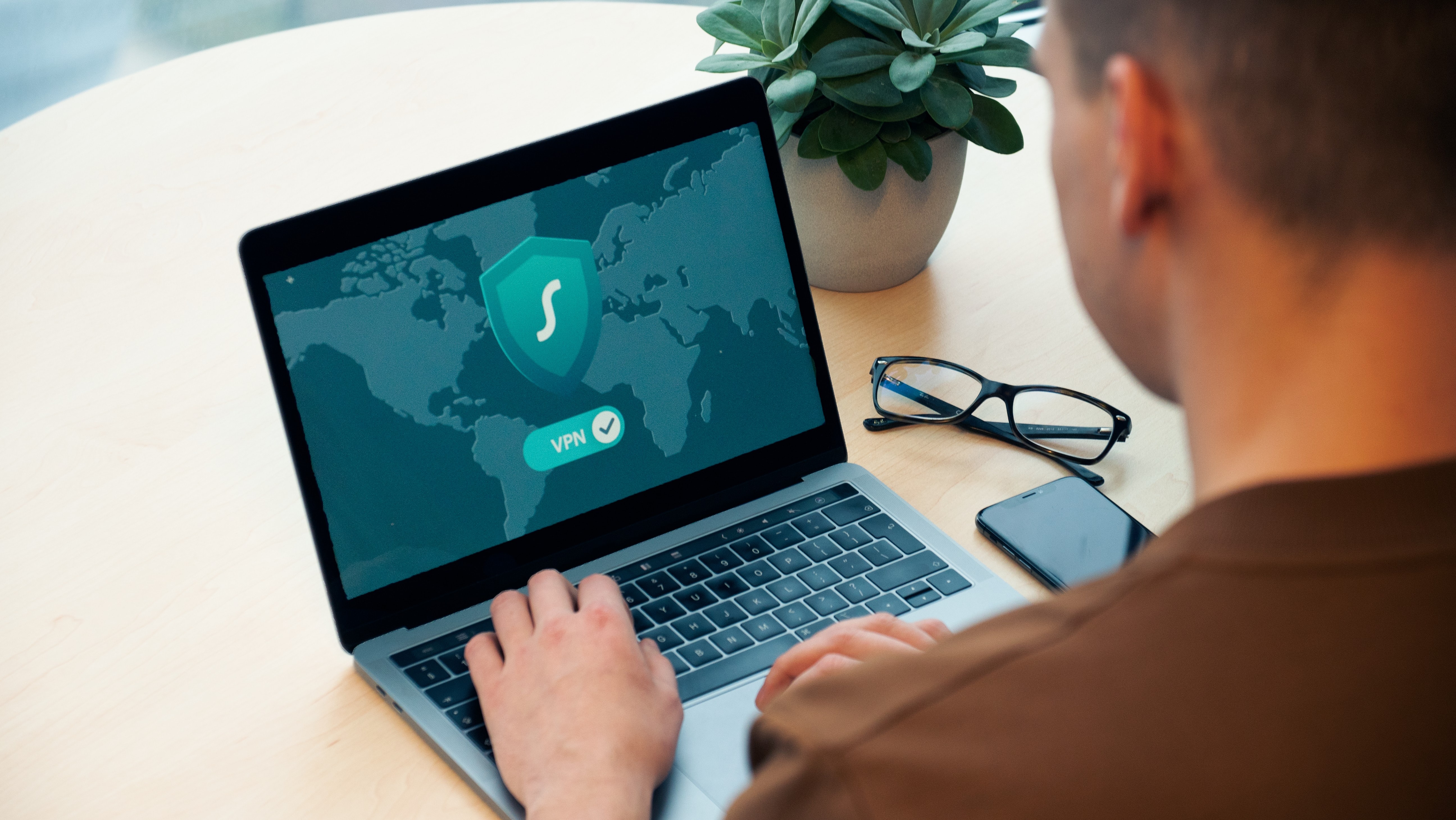What is an IDS (Intrusion Detection System)?