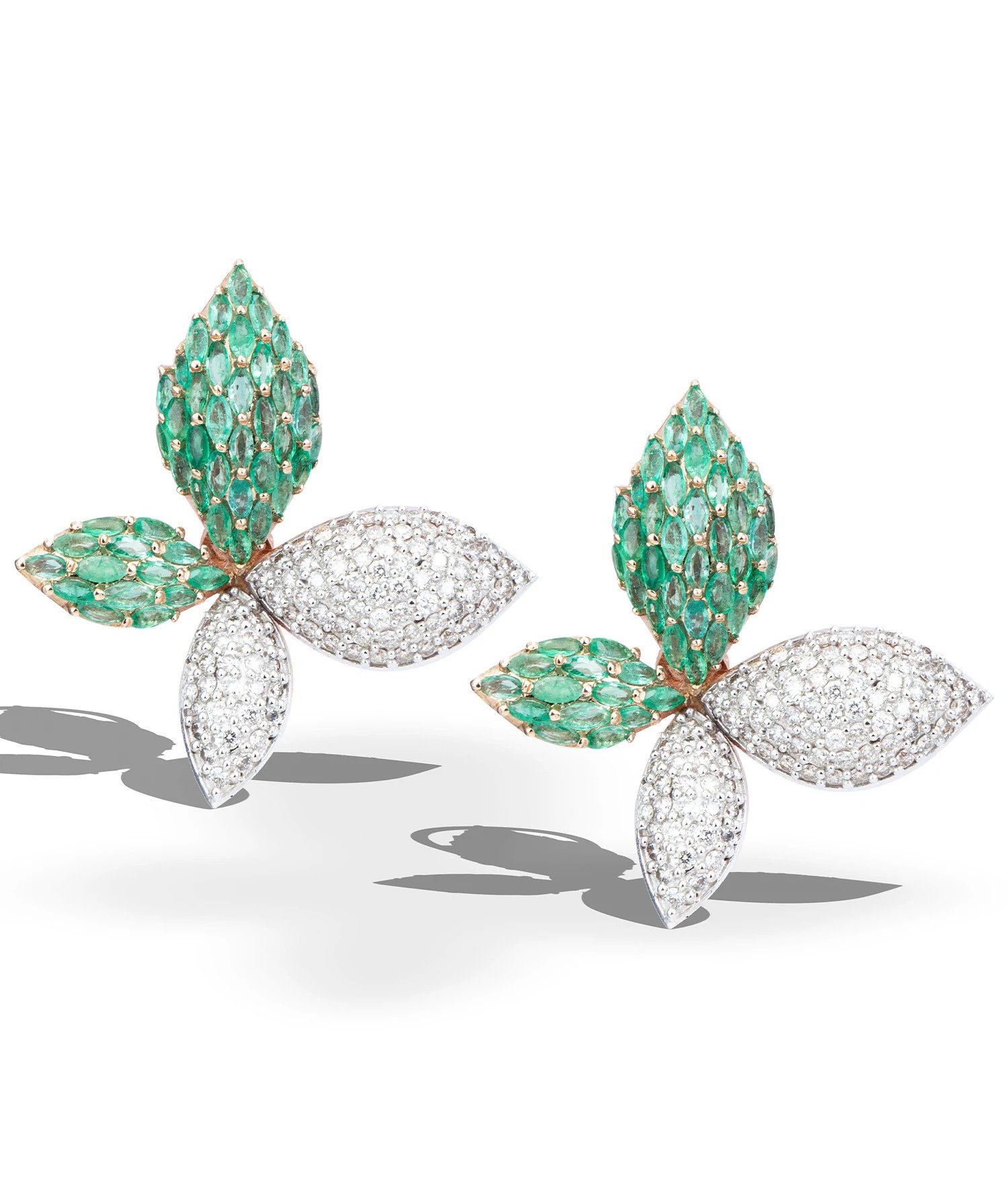 Choosing a Pair of Rose Gold Diamond Earrings She Will Love!