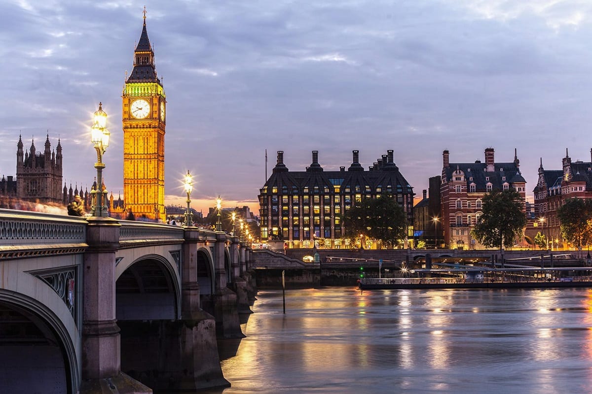 The Ultimate Guide to September 2023 Intake in the UK | AHZ Associates
