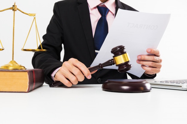 How Can Law Firms In NYC Assist The Corporate World?