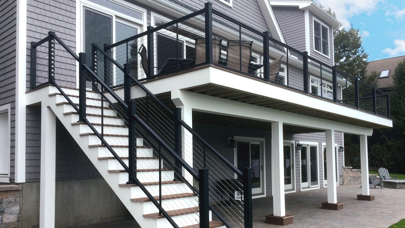 Choosing the Best Residential Aluminum Railings for Your Alberta Home