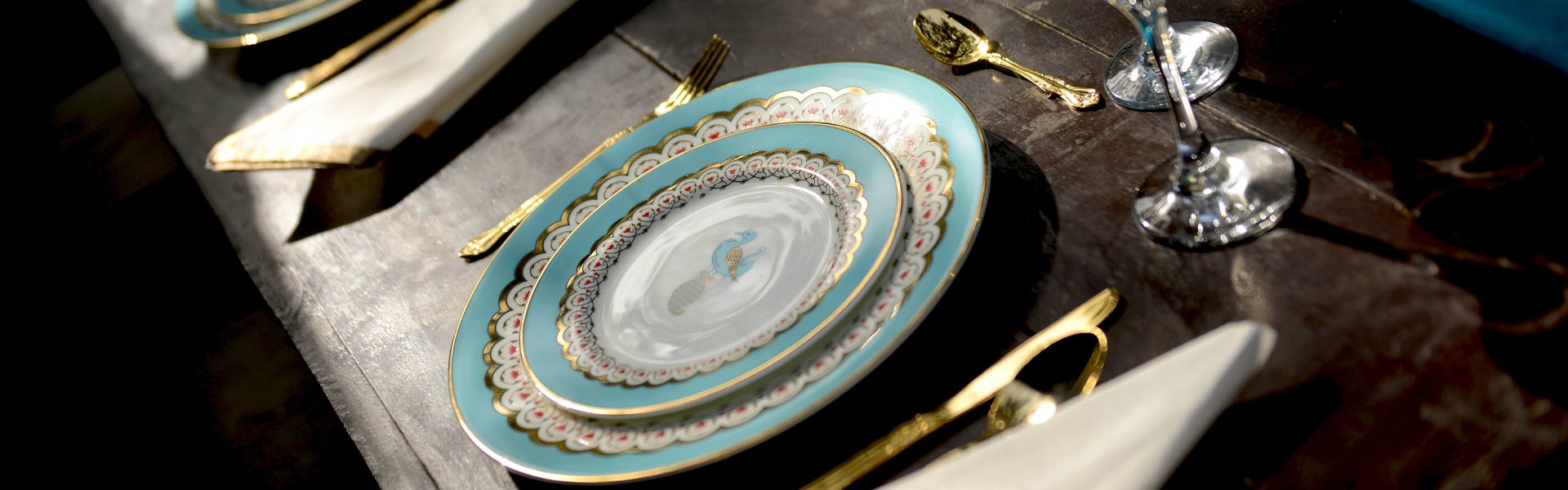 Premium Dinner Set & Luxurious Tableware India - Kaunteya