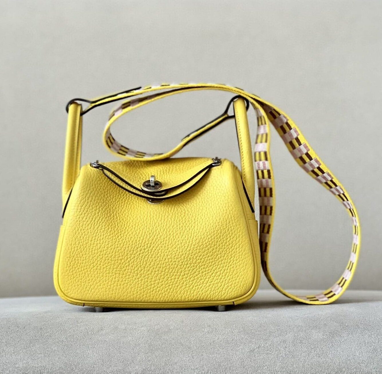 Top Quality Hermes Replica & Chanel Replica: Right Choices of Fashionable People