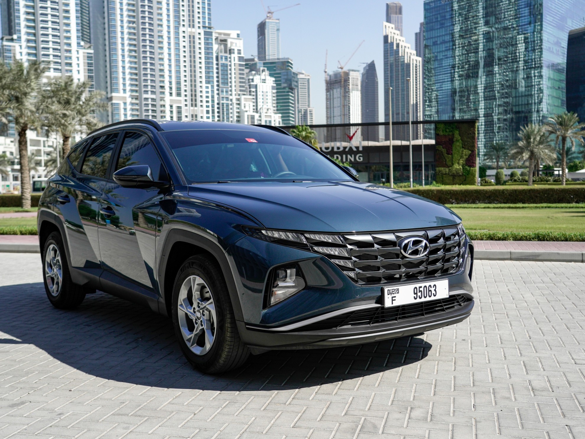 The Benefits of Renting a Car from Dubai Airport Terminal 2
