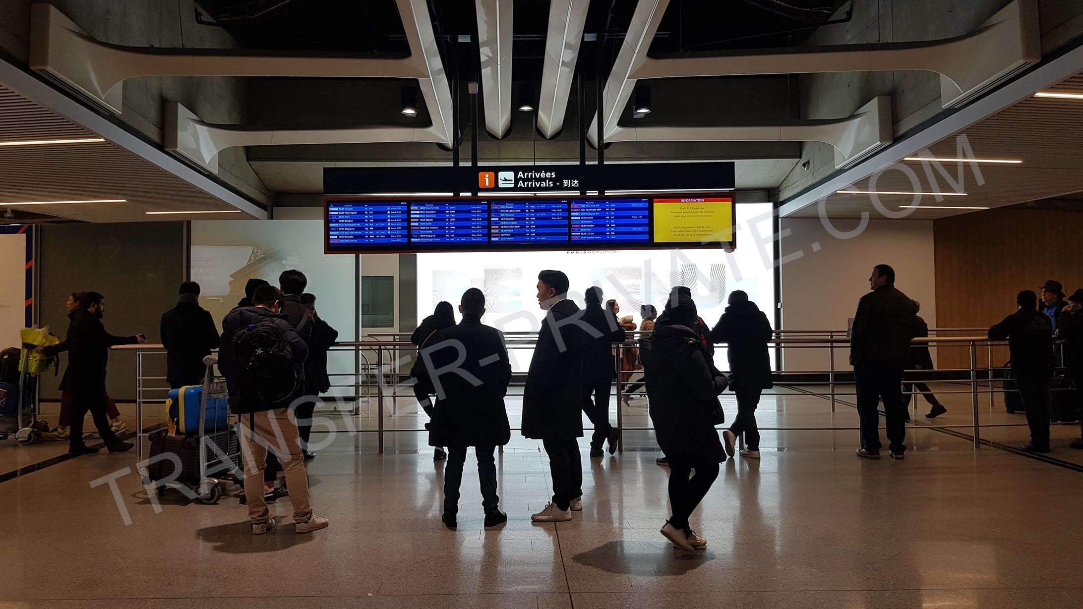 Tips to book the best Private transfer CDG to Disney